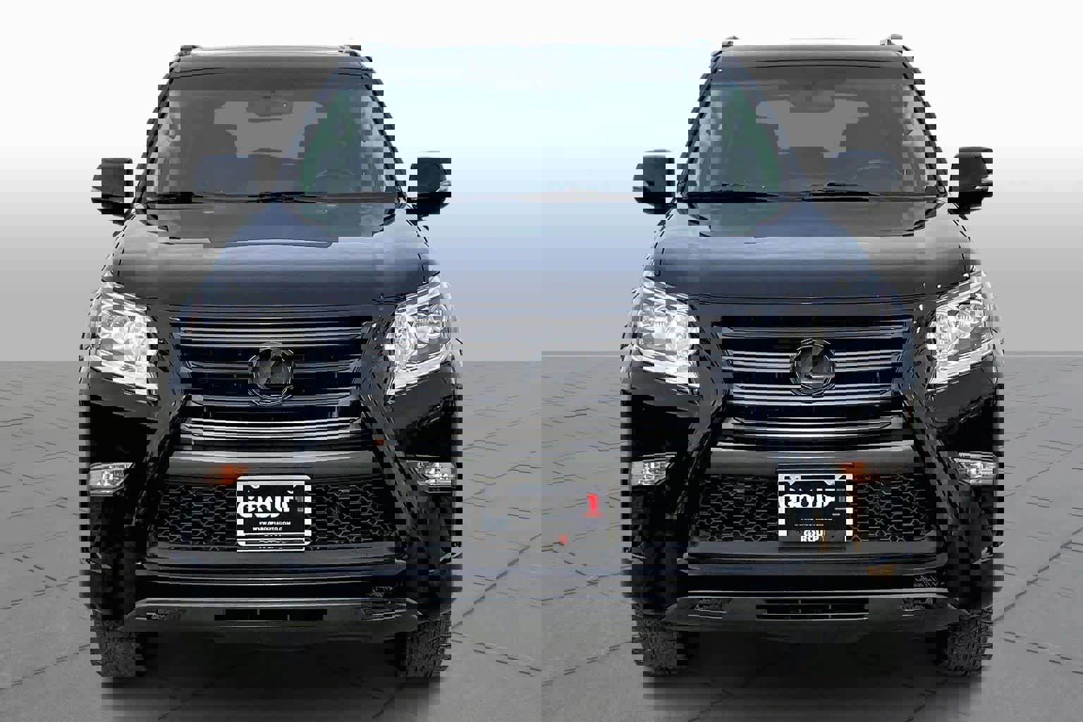 Used 2019 Lexus GX 460 image 3