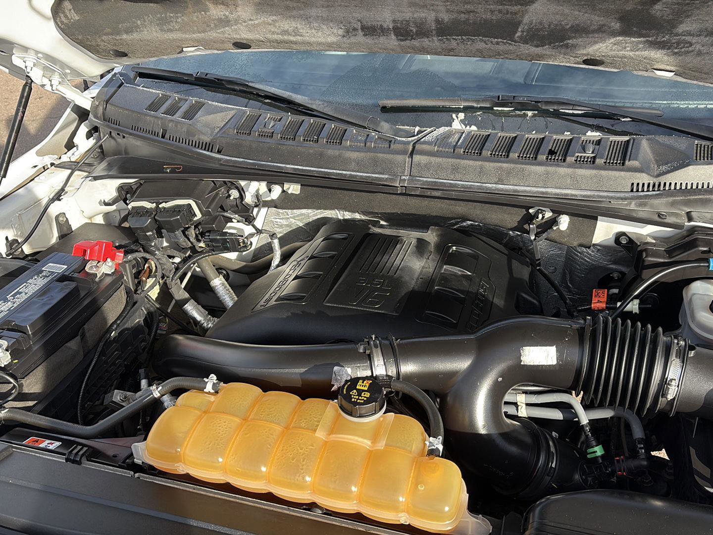 Used 2016 Ford F150 Lariat w/ Equipment Group 502A Luxury image 8