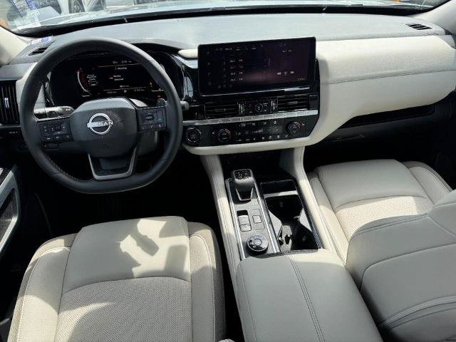 Certified 2026 Nissan Pathfinder SL AWD/4WD image 12
