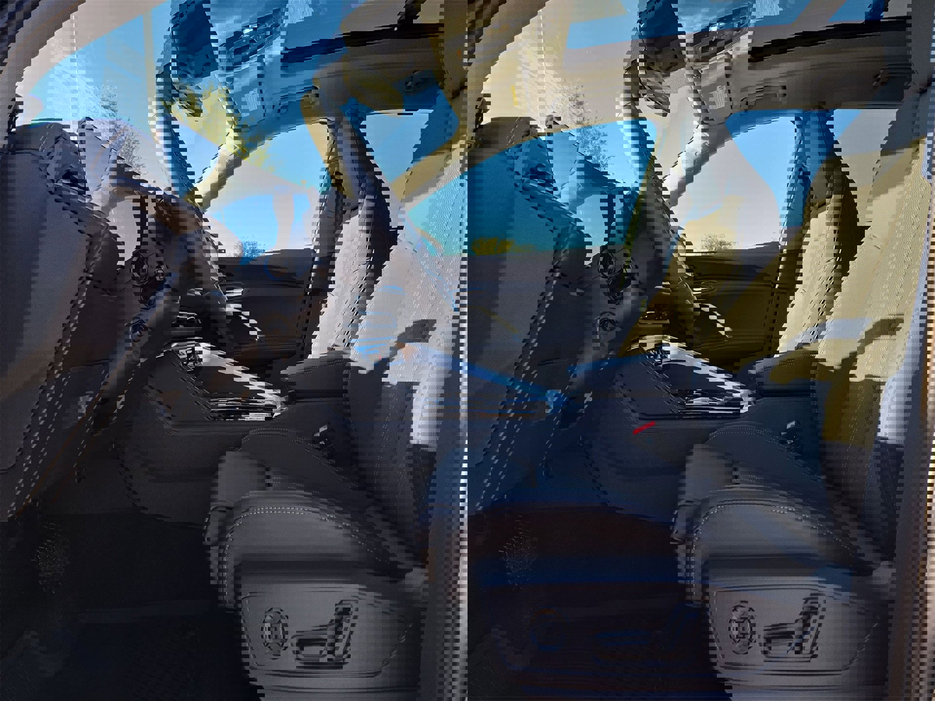 New 2025 Audi Q5 Premium Plus image 16