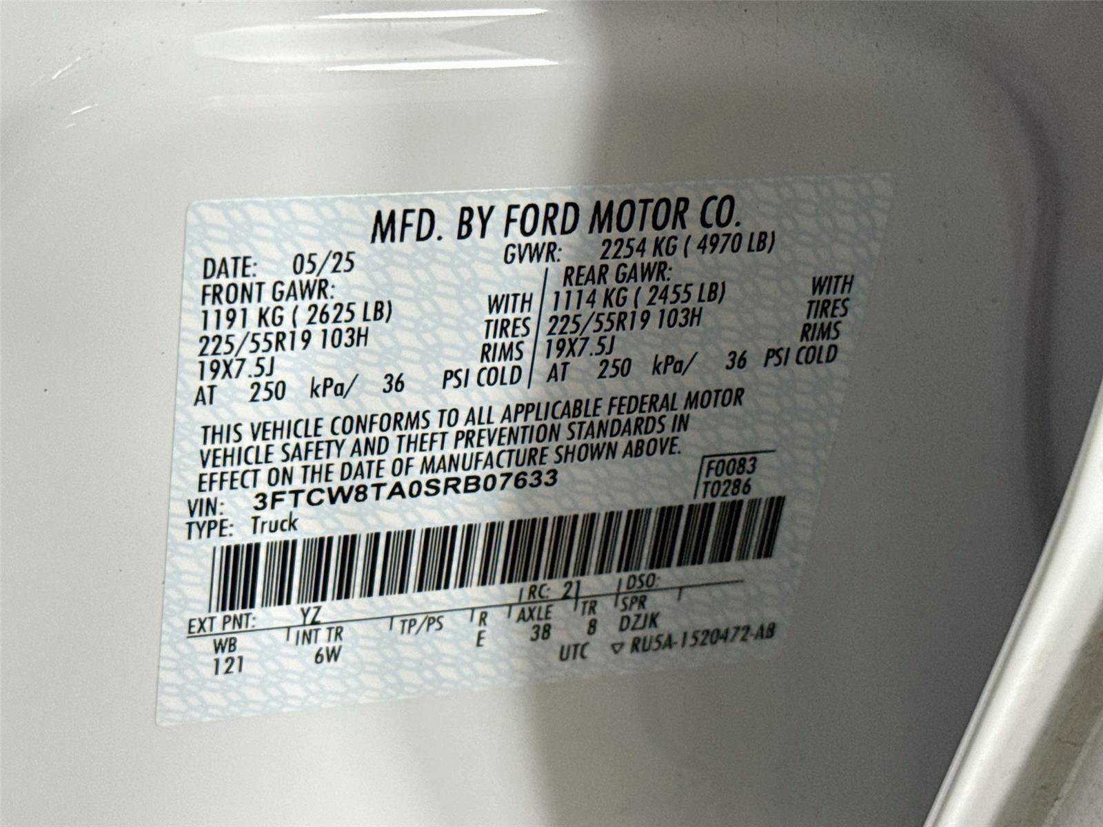 Used 2025 Ford Maverick Lobo AWD/4WD image 31