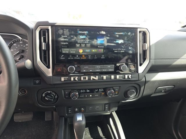 Used 2025 Nissan Frontier SV w/ SV Convenience Package image 18