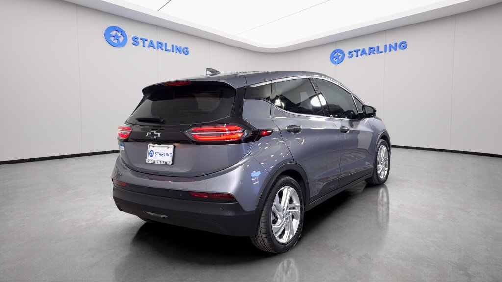 Certified 2023 Chevrolet Bolt LT w/ Driver Confidence Package FWD image 8