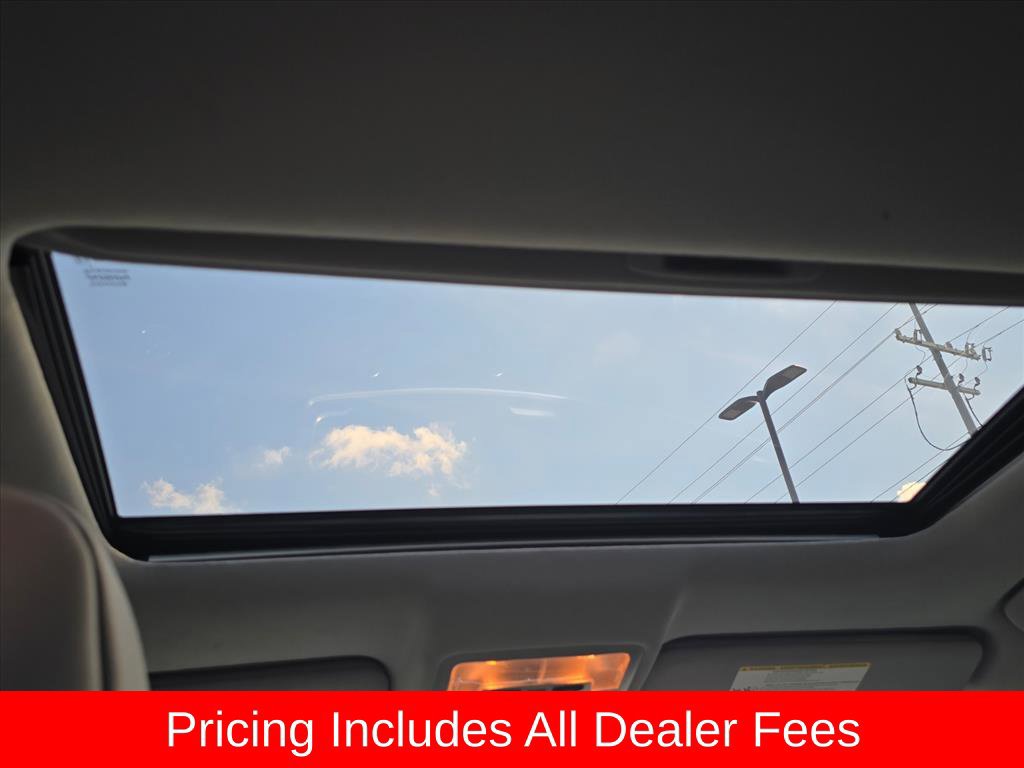 Used 2019 Toyota Highlander Limited AWD/4WD image 12