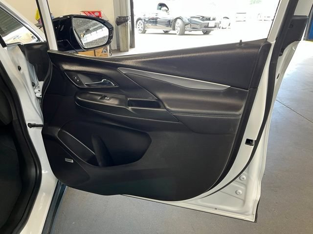 Used 2023 Chevrolet Bolt LT w/ Infotainment Package FWD image 12