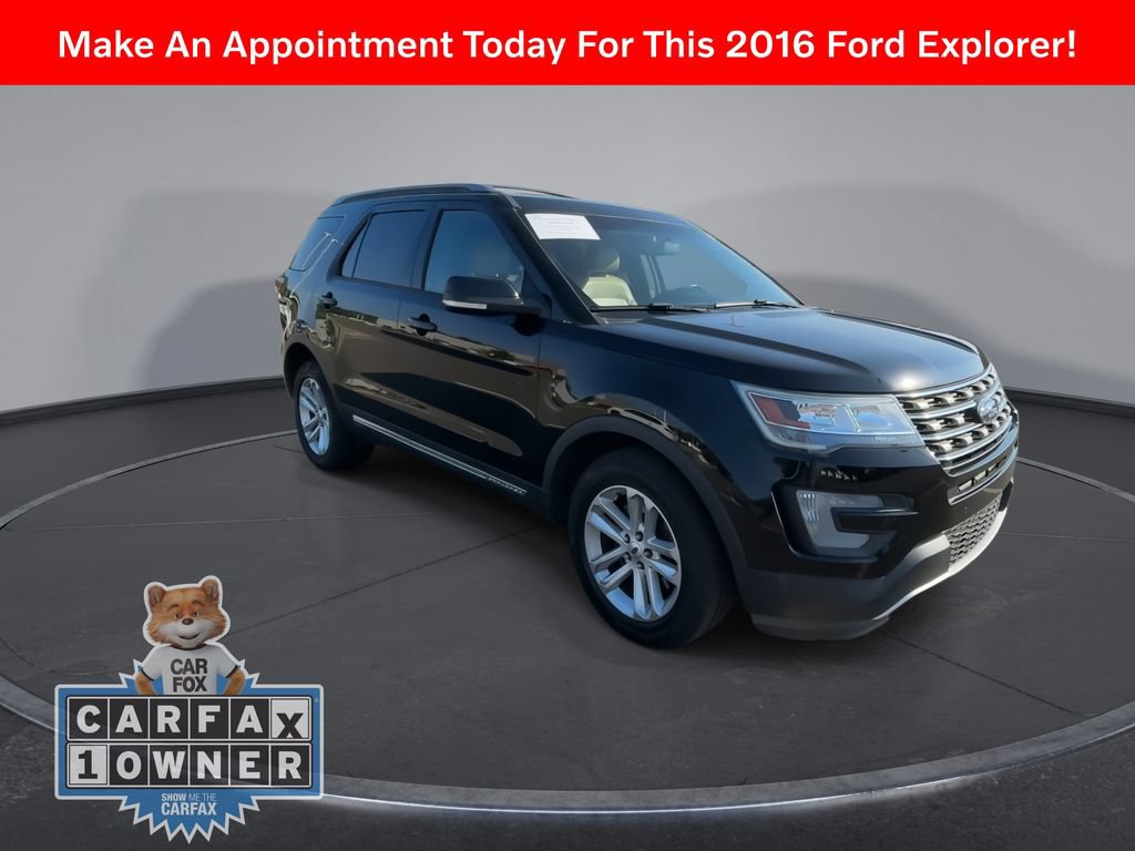Used 2016 Ford Explorer XLT w/ Equipment Group 202A FWD image 2