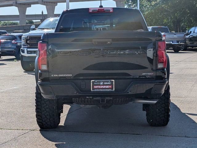 Certified 2026 Chevrolet Colorado ZR2 w/ Technology Package AWD/4WD image 5