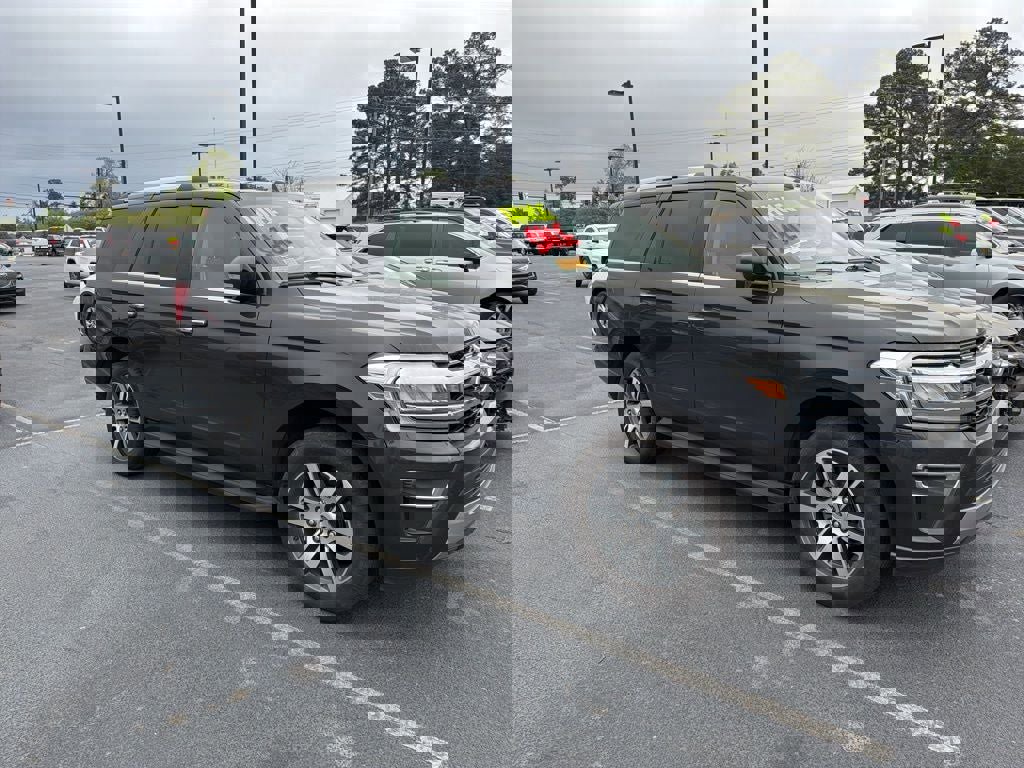 Certified 2024 Ford Expedition Limited image 7