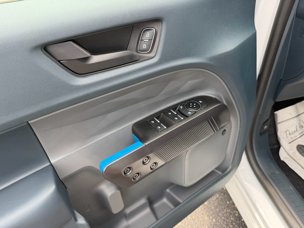 New 2025 Ford Maverick Lobo AWD/4WD image 18