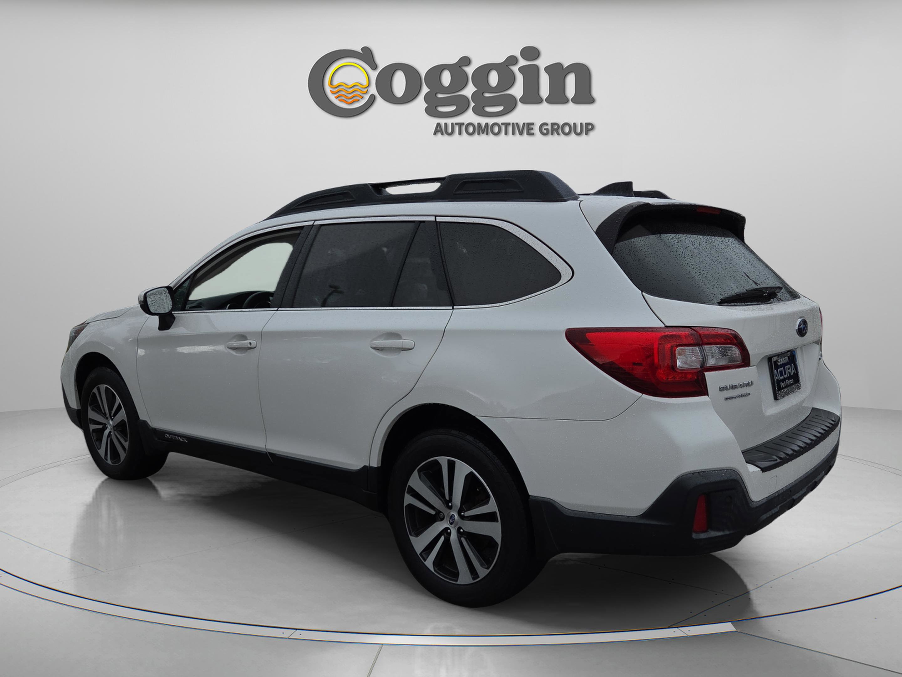 Used 2018 Subaru Outback 2.5i Limited image 4