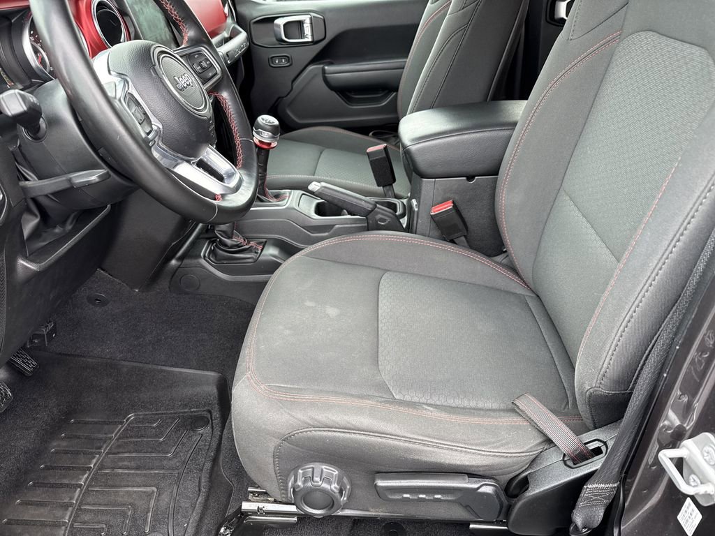 Used 2022 Jeep Wrangler Unlimited Rubicon image 9