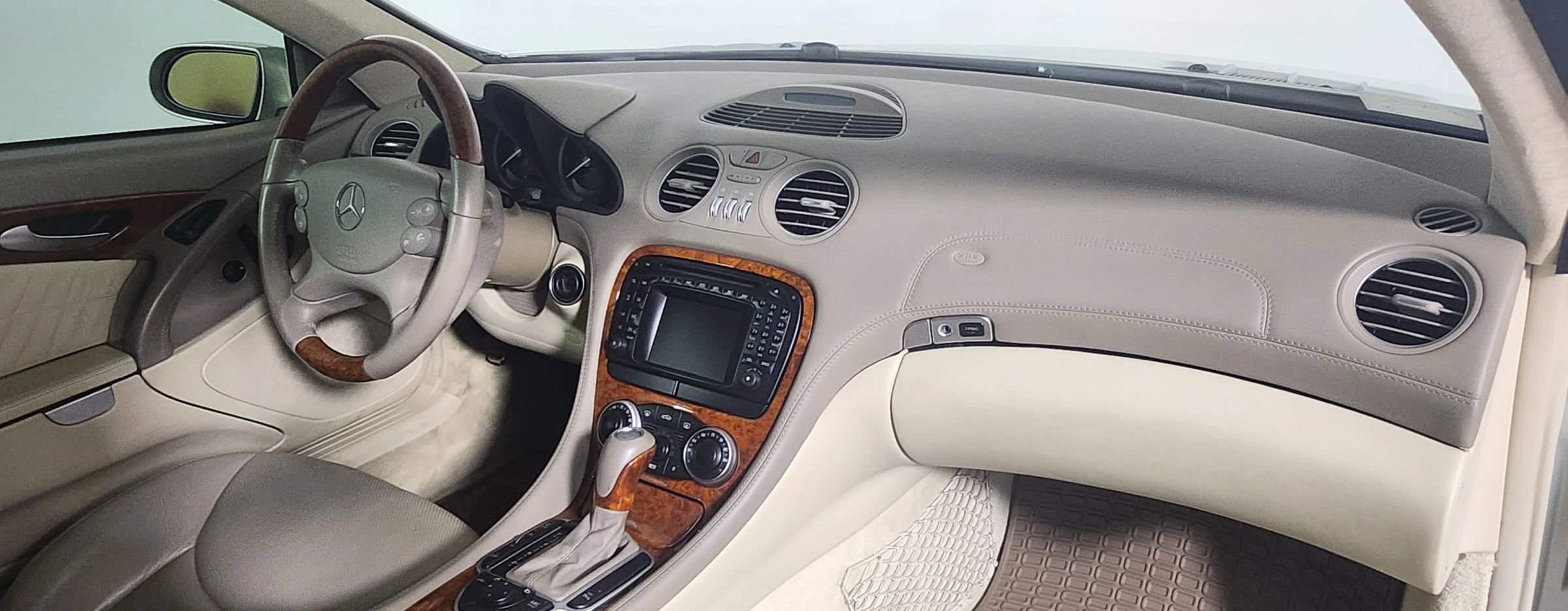 Used 2004 Mercedes-Benz SL 600 image 22