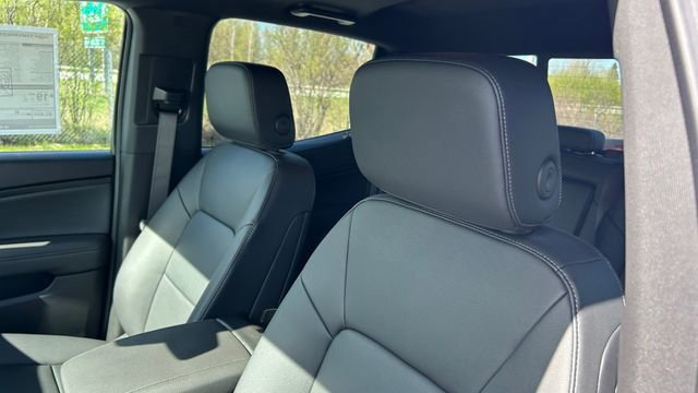 New 2026 Chevrolet Colorado LT w/ LT Convenience Package AWD/4WD image 15