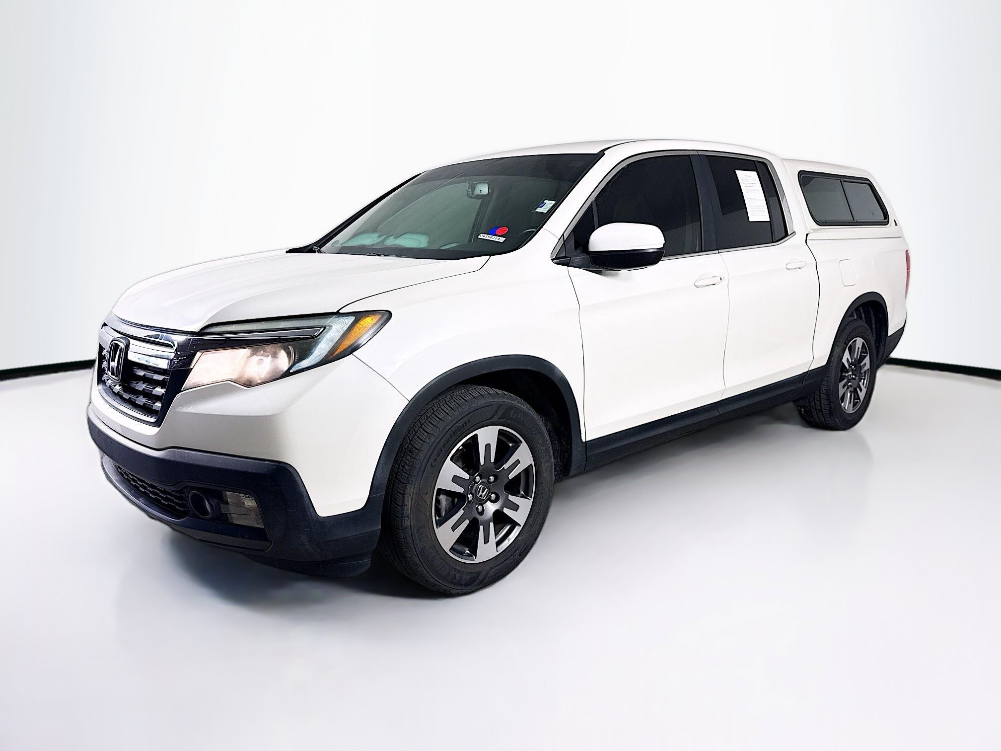 Used 2017 Honda Ridgeline RTL-T image 4