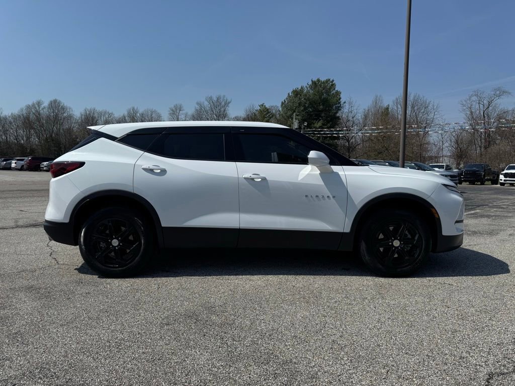 Used 2023 Chevrolet Blazer LT image 8