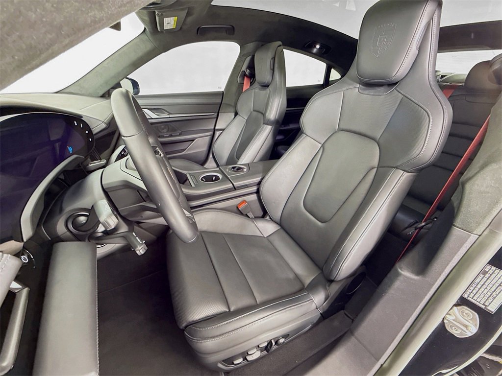 Certified 2023 Porsche Taycan GTS image 5