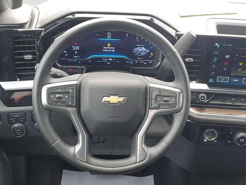 Used 2024 Chevrolet Silverado 1500 LT AWD/4WD image 29