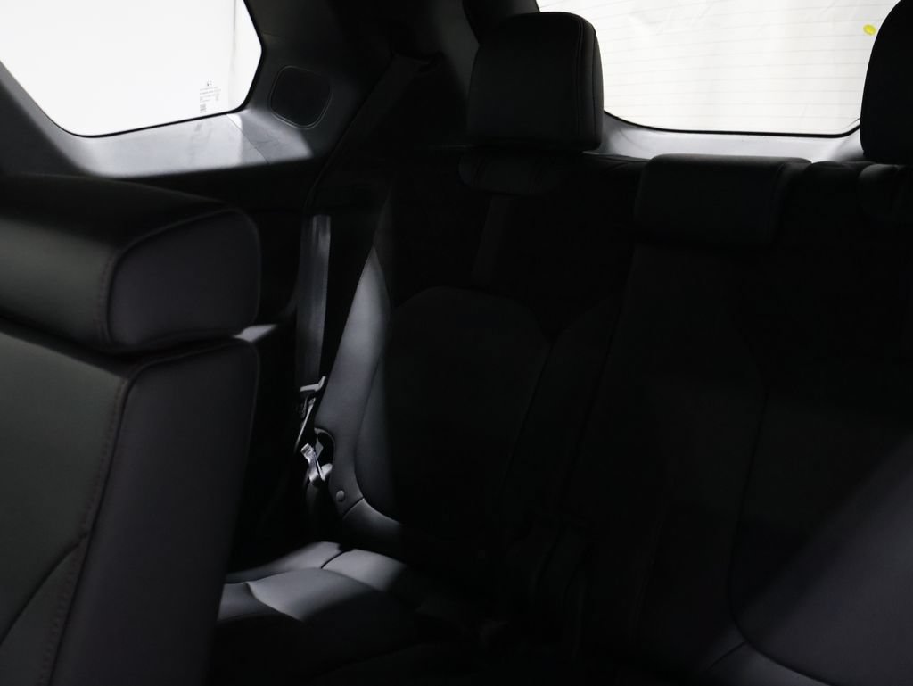 New 2026 Honda Pilot Black Edition image 9