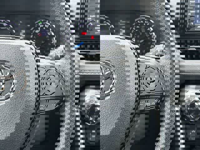 Used 2022 Toyota RAV4 XLE w/ Convenience Package AWD/4WD image 10