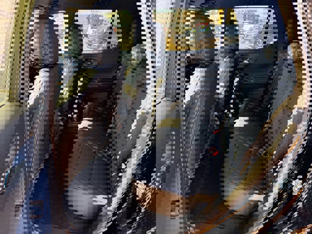 New 2026 Chevrolet Equinox LT w/ Convenience Package II image 10