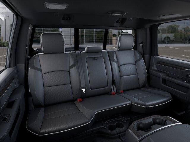 New 2026 RAM 3500 Laramie AWD/4WD image 18