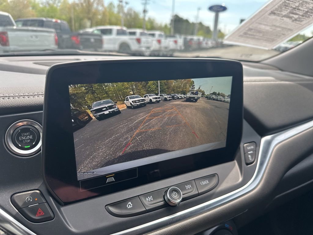 Used 2025 Chevrolet Blazer LT image 23