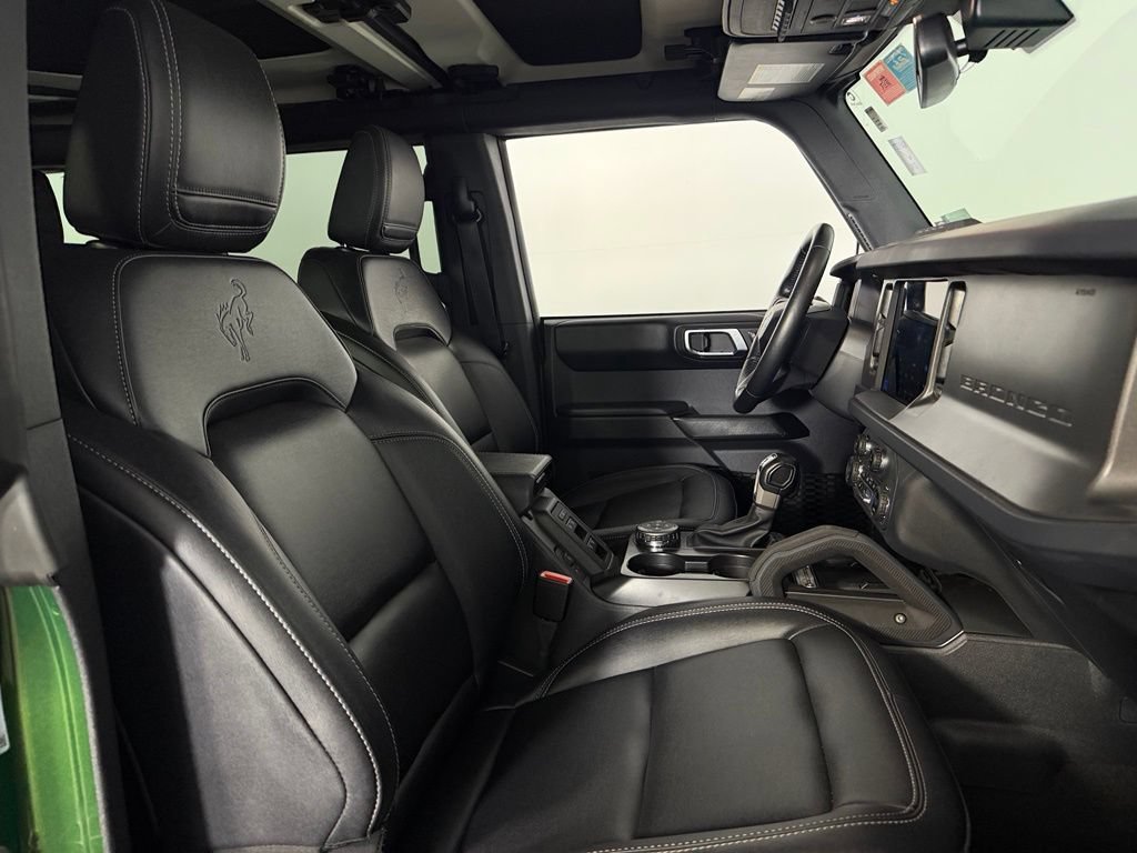 Used 2025 Ford Bronco Badlands AWD/4WD image 32
