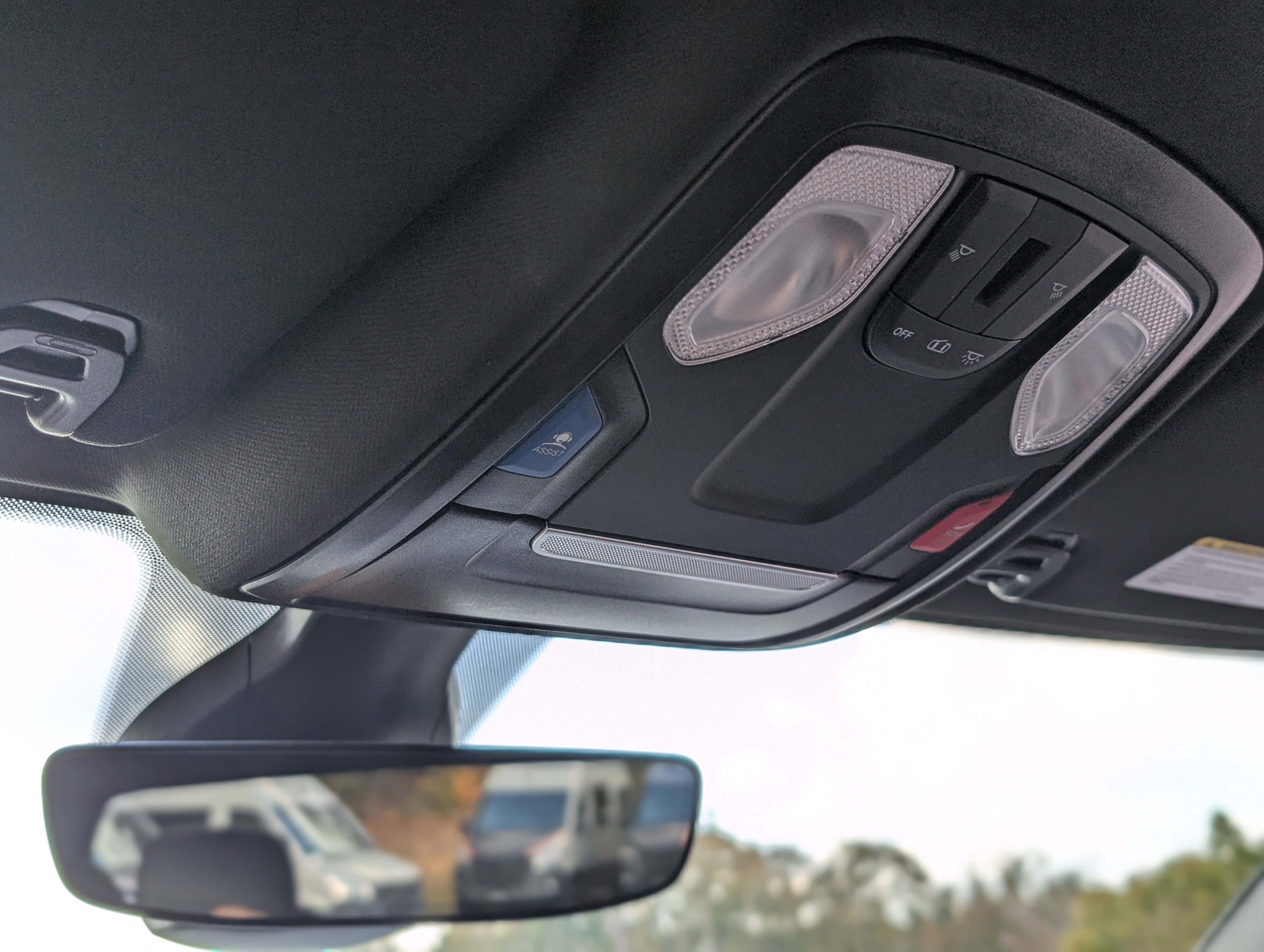 Used 2024 RAM 2500 Big Horn w/ Sport Appearance Package image 30