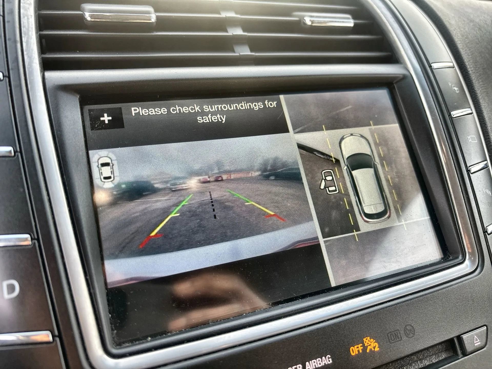 Used 2018 Lincoln MKX Reserve w/ Driver Assistance Package image 24