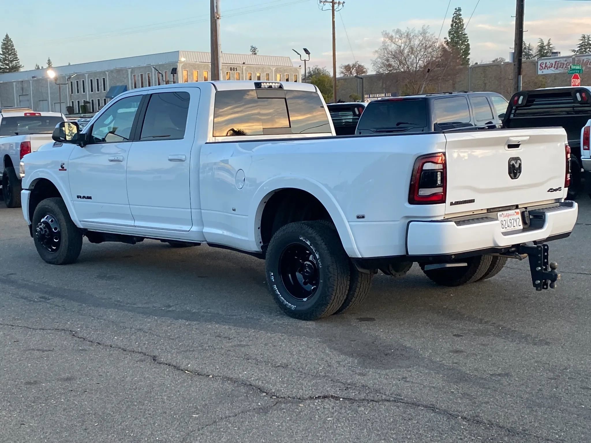 Used 2021 RAM 3500 Laramie w/ Night Edition image 6