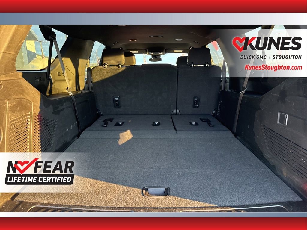 Used 2023 GMC Yukon XL SLE image 42