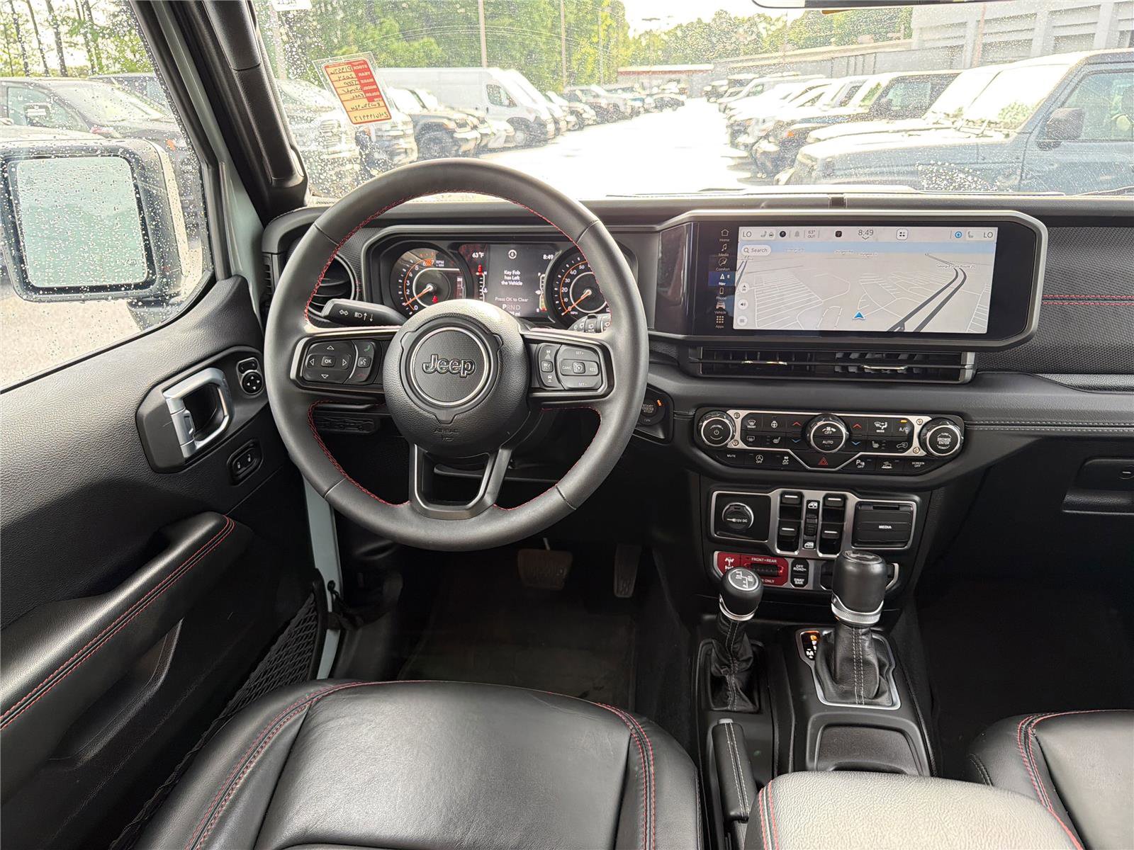 Used 2024 Jeep Wrangler Unlimited Rubicon AWD/4WD image 23