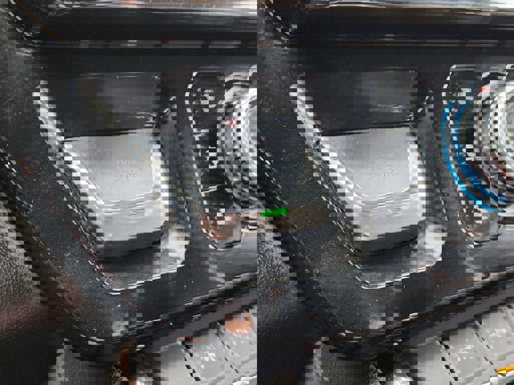 Used 2023 GMC Sierra 1500 AT4 image 29