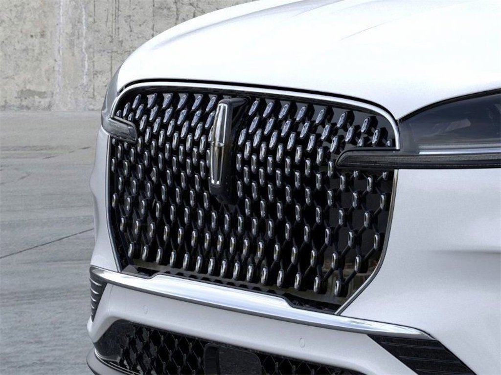 New 2026 Lincoln Aviator AWD image 17