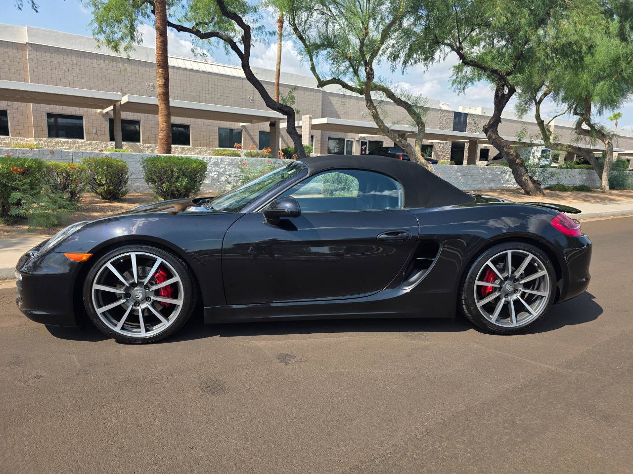Used 2014 Porsche Boxster S RWD image 8