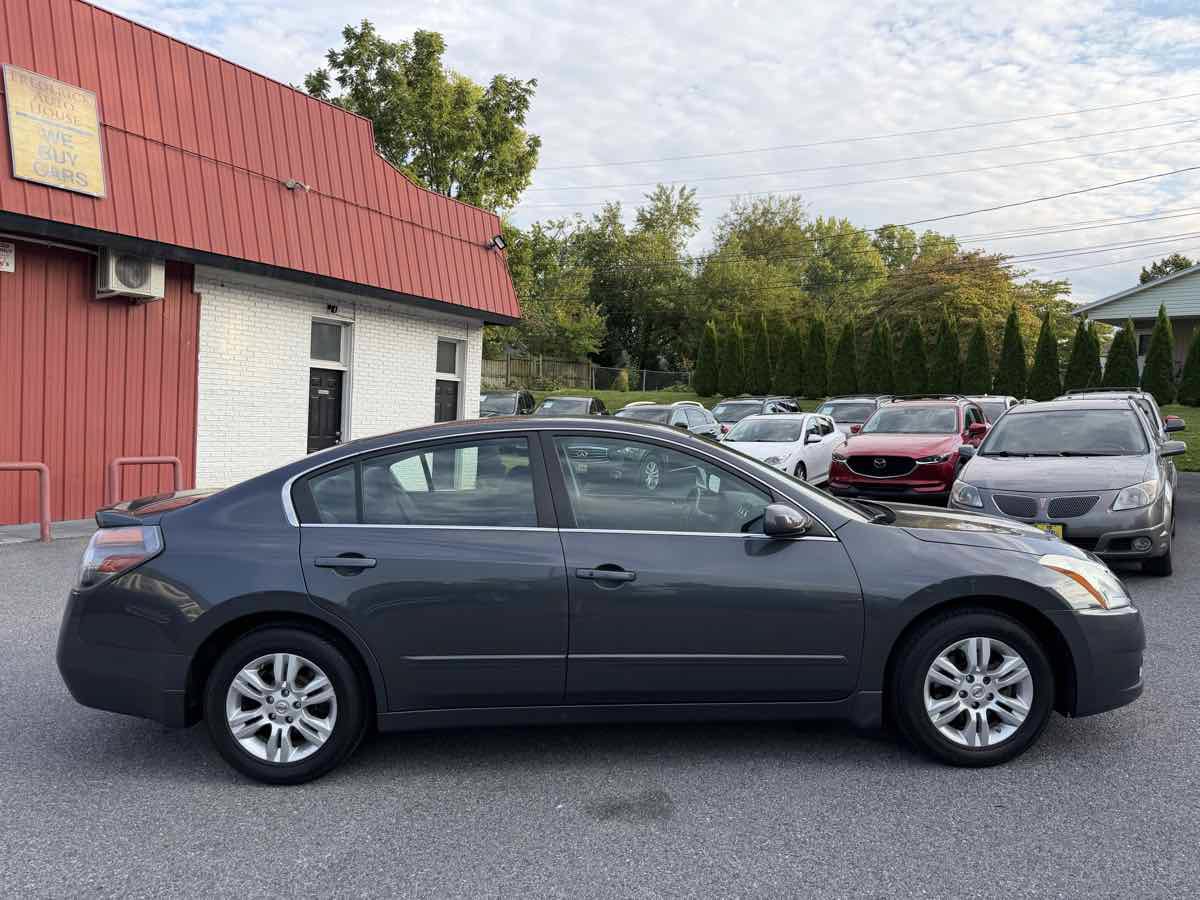 Used 2012 Nissan Altima 2.5 S w/ 20th Anniversary Pkg FWD image 8