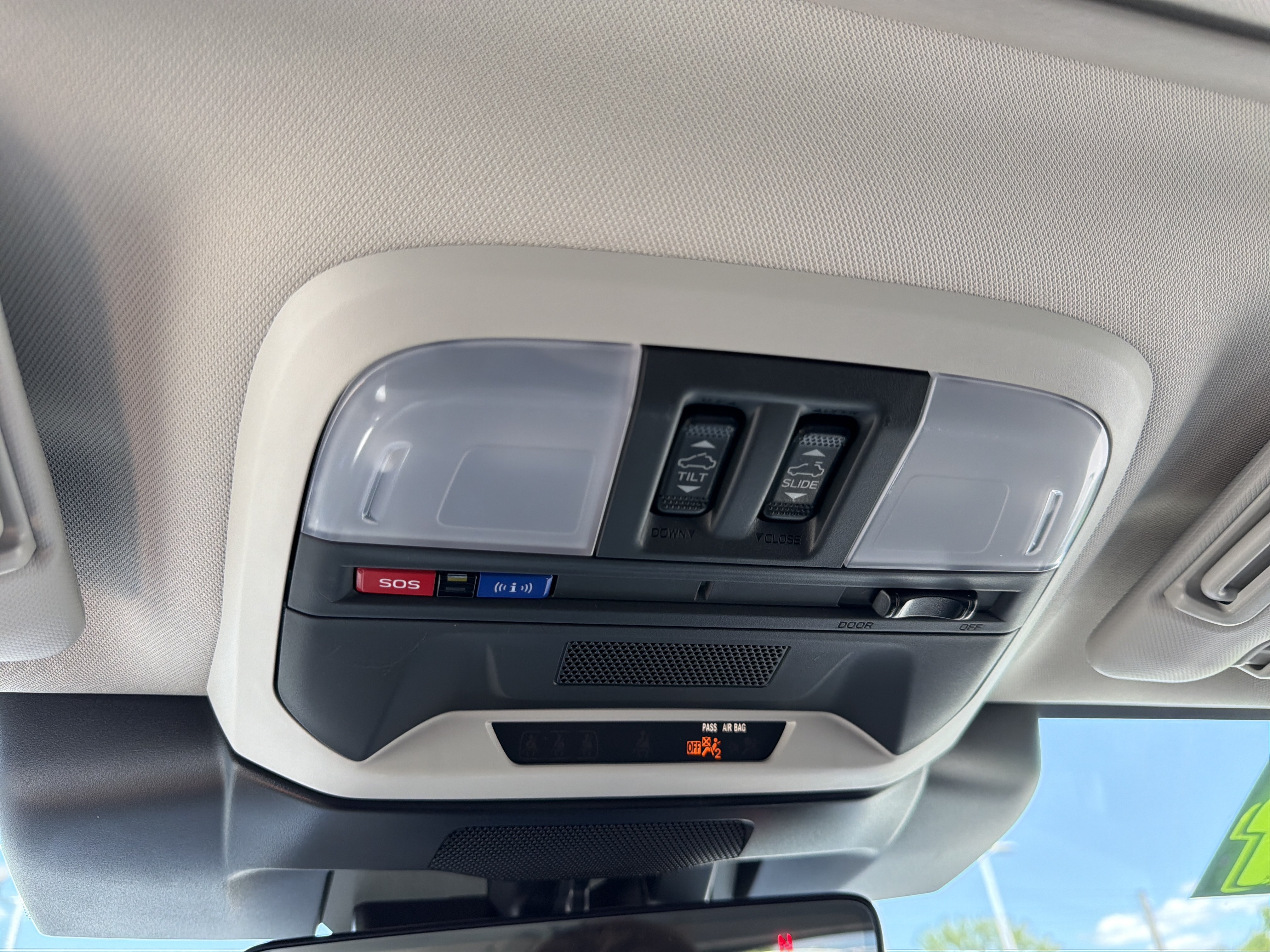 Used 2024 Subaru Crosstrek 2.5i Limited w/ Crosstrek Mirror Package AWD/4WD image 29