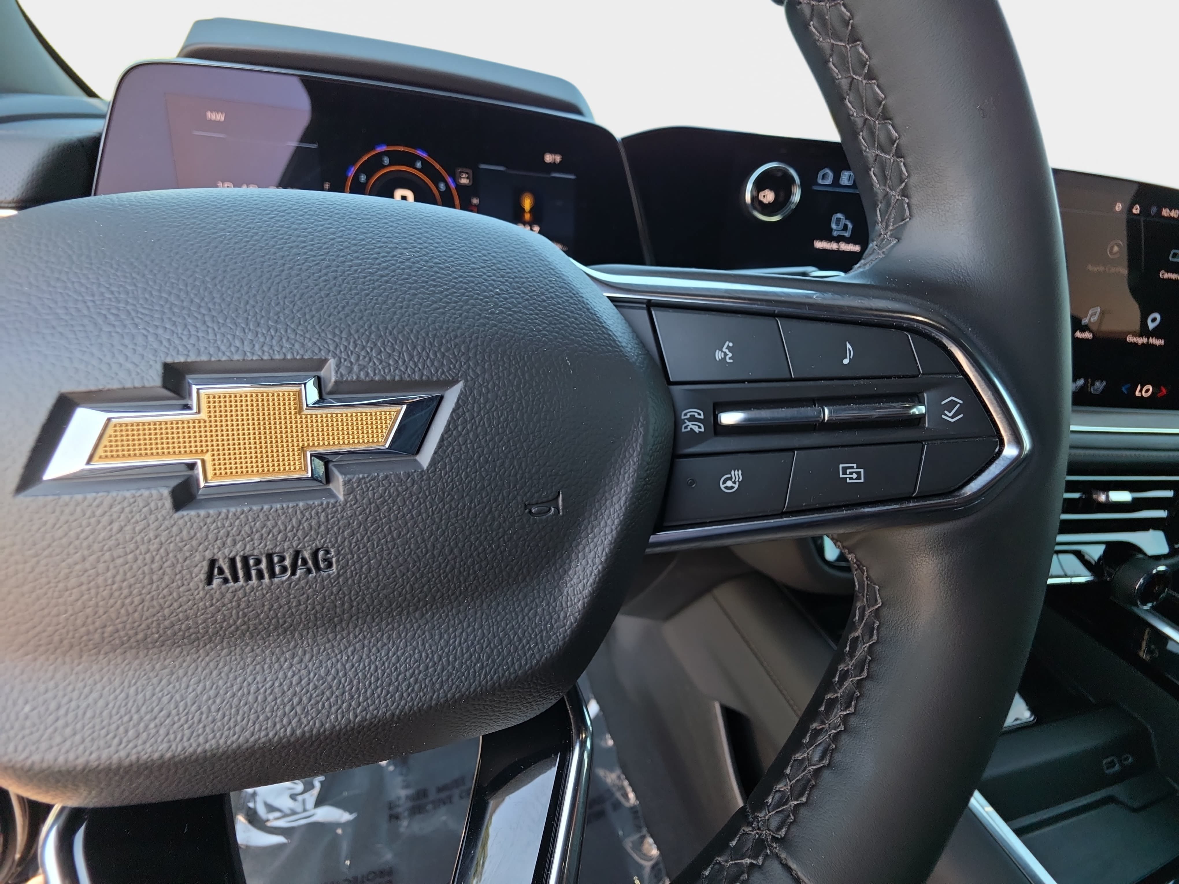 Used 2025 Chevrolet Suburban High Country AWD/4WD image 19