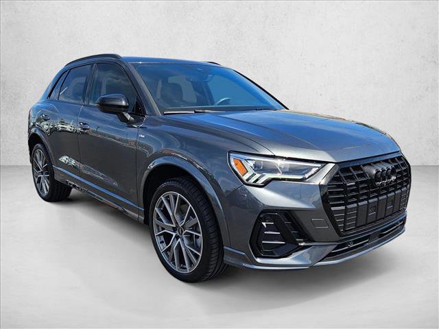 Used 2025 Audi Q3 2.0T Premium Plus w/ Premium Plus Package AWD/4WD image 3