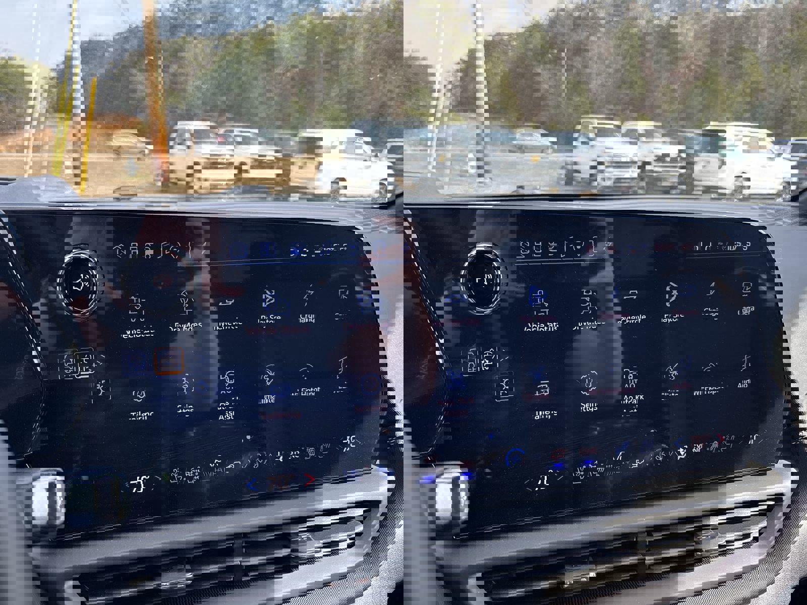 New 2026 Chevrolet Silverado EV LT w/ Premium Package image 19