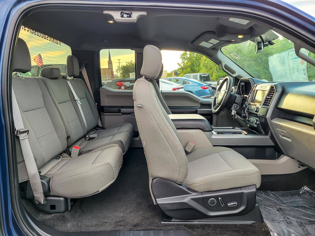 Used 2018 Ford F150 XLT w/ Equipment Group 302A Luxury AWD/4WD image 26