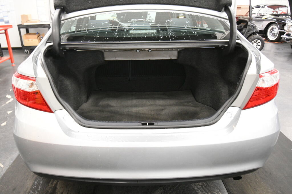 Used 2017 Toyota Camry LE image 22