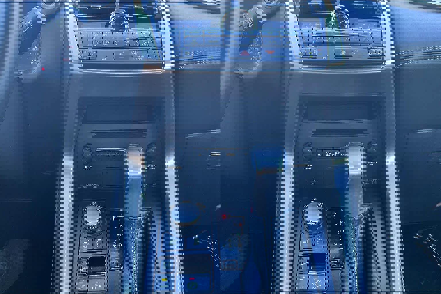 Used 2015 Lexus NX 300h AWD w/ Luxury Package image 36