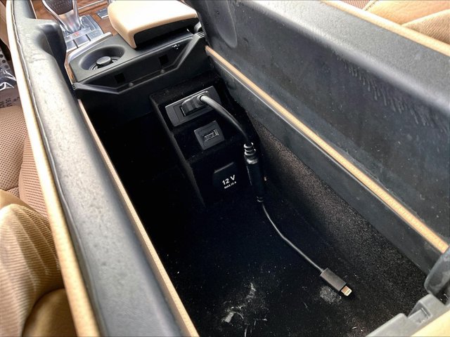 Used 2016 Mercedes-Benz SL 400 image 25