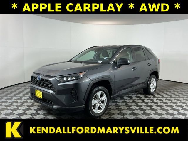 Used 2021 Toyota RAV4 LE image 1