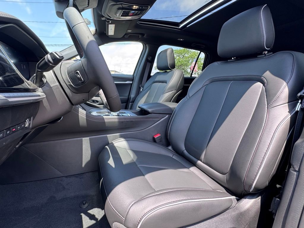 New 2025 Jeep Wagoneer S Limited image 17