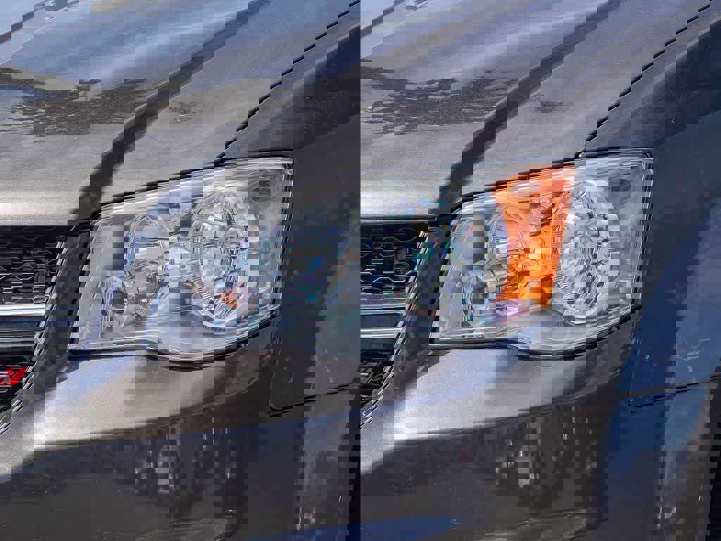 Certified 2019 Dodge Grand Caravan SXT image 8