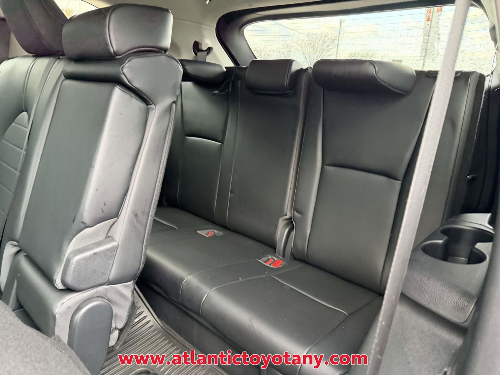 Used 2023 Toyota Highlander XLE image 17