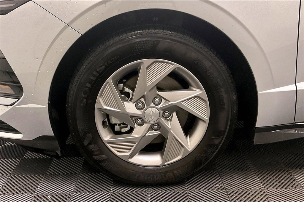 Certified 2025 Hyundai Sonata SE image 7