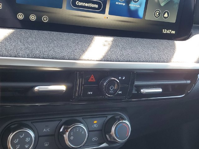 New 2026 Nissan Kicks S AWD/4WD image 31